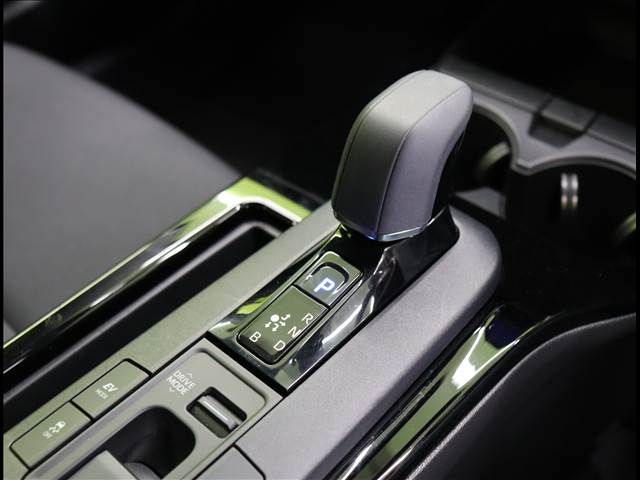 TOYOTA PRIUS 2025 Image 31