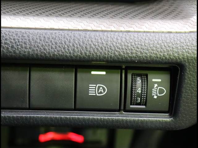 TOYOTA PRIUS 2025 Image 31