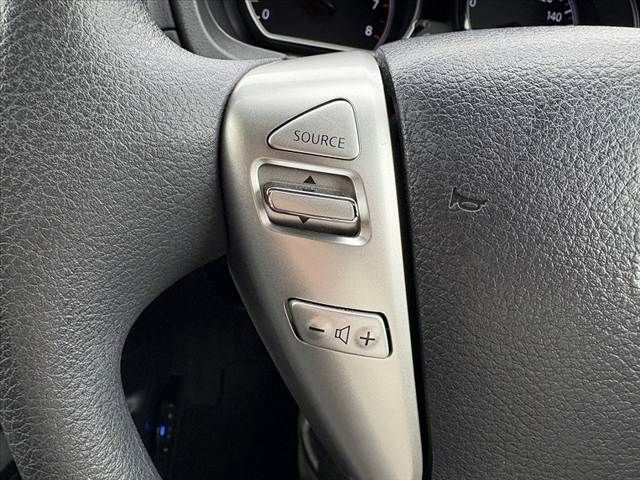 NISSAN NOTE 2015 Image 31