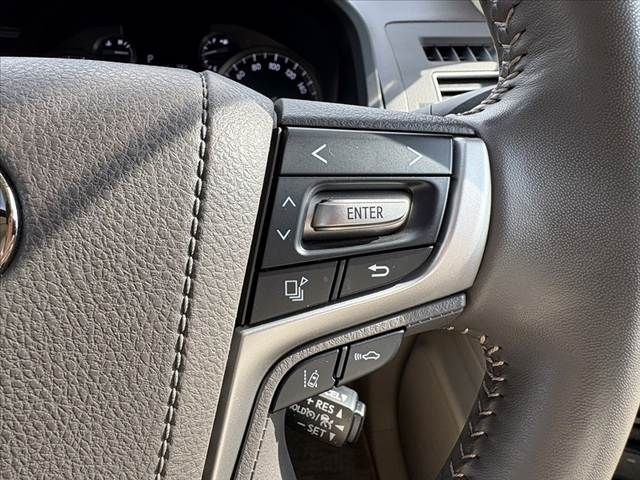 TOYOTA LANDCRUISER PRADO 2023 Image 31