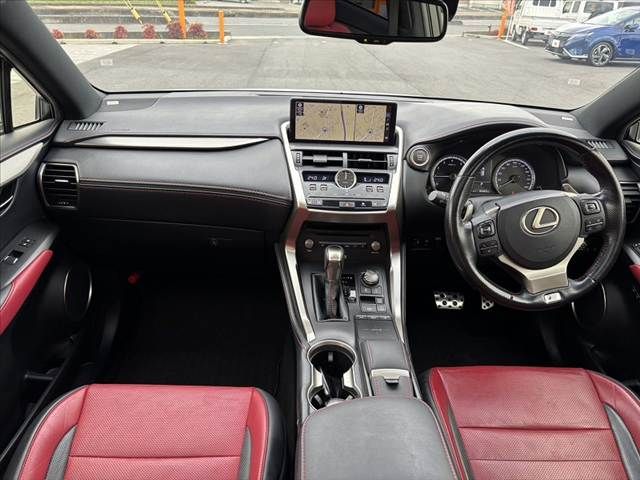 TOYOTA LEXUS NX300 AWD 2017 Image 31