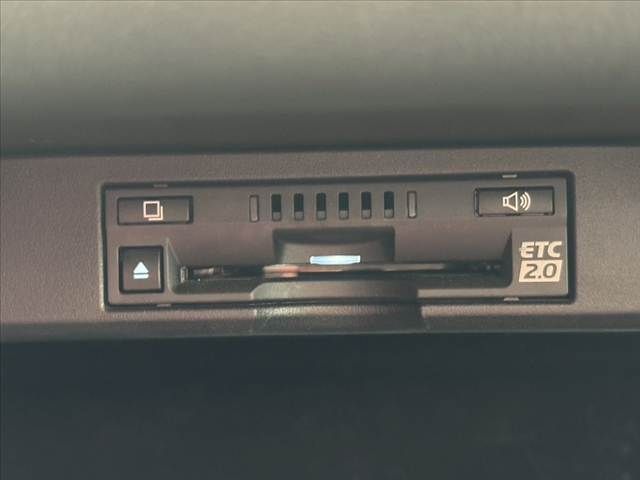 TOYOTA LEXUS NX300 AWD 2017 Image 31