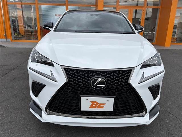 TOYOTA LEXUS NX300 AWD 2017 Image 31