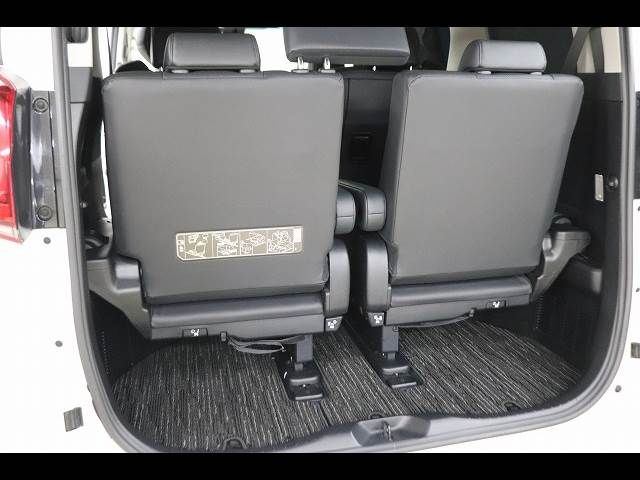TOYOTA ALPHARD 2018 Image 31