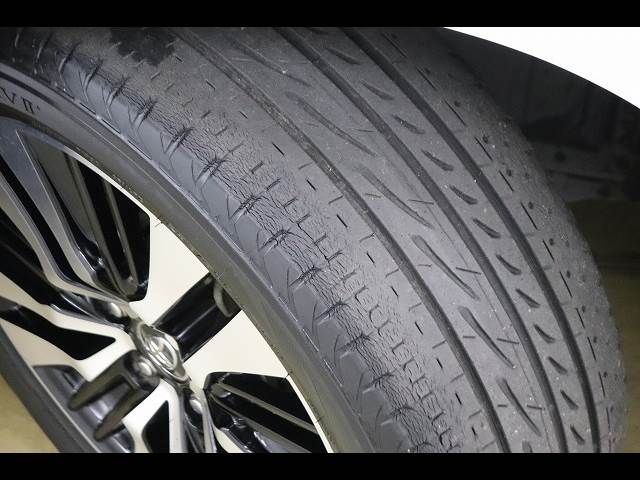 TOYOTA ALPHARD 2018 Image 31