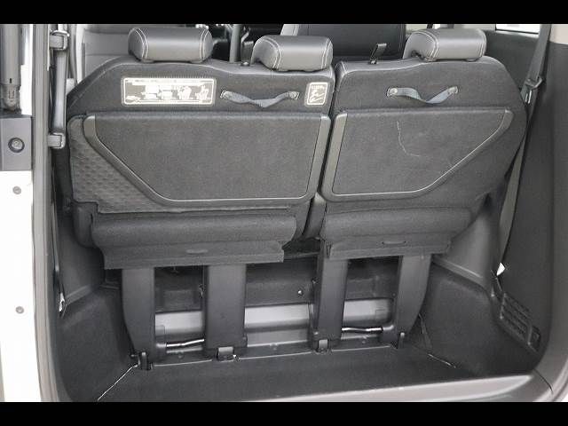 HONDA STEPWAGON SPADA 2016 Image 31