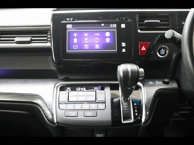 HONDA STEPWAGON SPADA 2016 Image 31