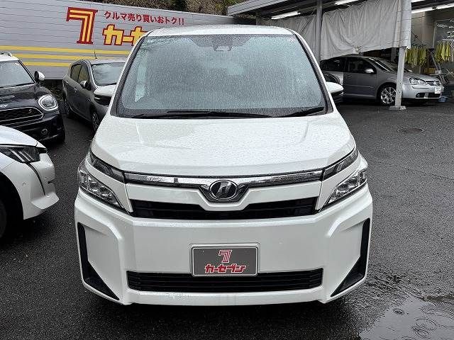 TOYOTA VOXY 2018 Image 31