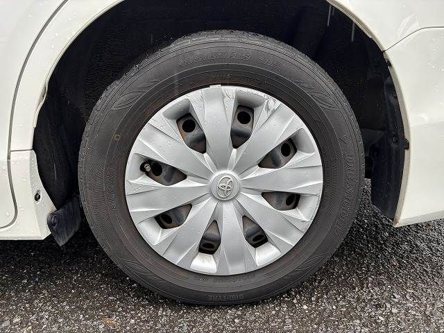 TOYOTA VOXY 2018 Image 31