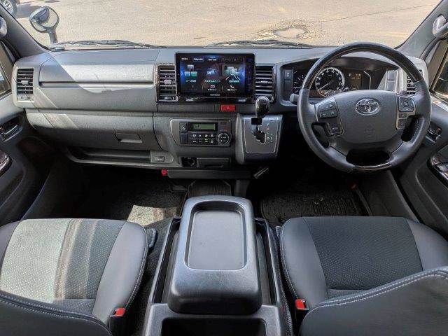 TOYOTA HIACE VAN 2WD 2020 Image 31