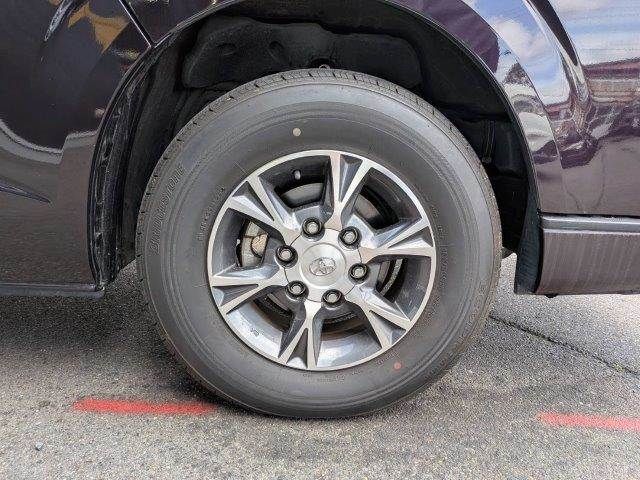 TOYOTA HIACE VAN 2WD 2020 Image 31