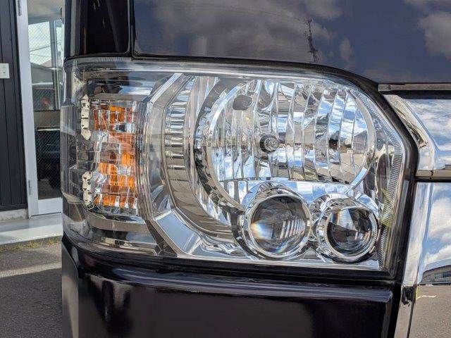 TOYOTA HIACE VAN 2WD 2020 Image 31