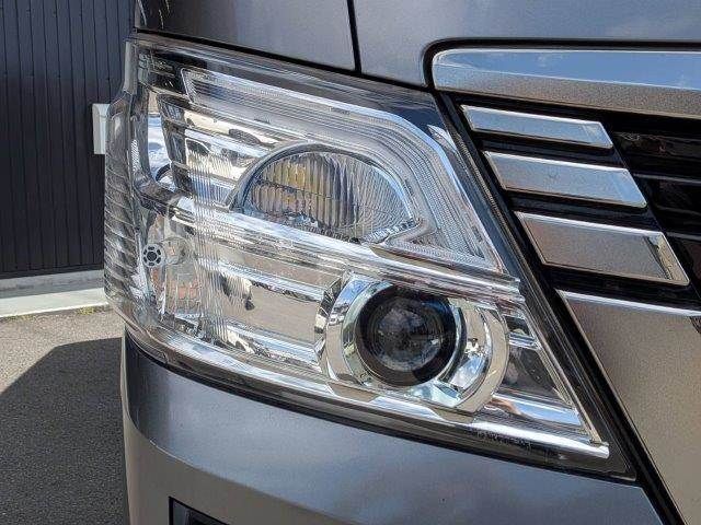 NISSAN CARAVAN VAN 4WD 2023 Image 31