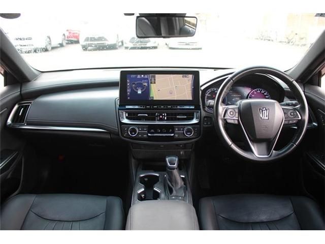 TOYOTA CROWN SEDAN HYBRID 2021 Image 31