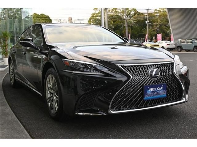 TOYOTA LEXUS LS500H 2020 Image 31