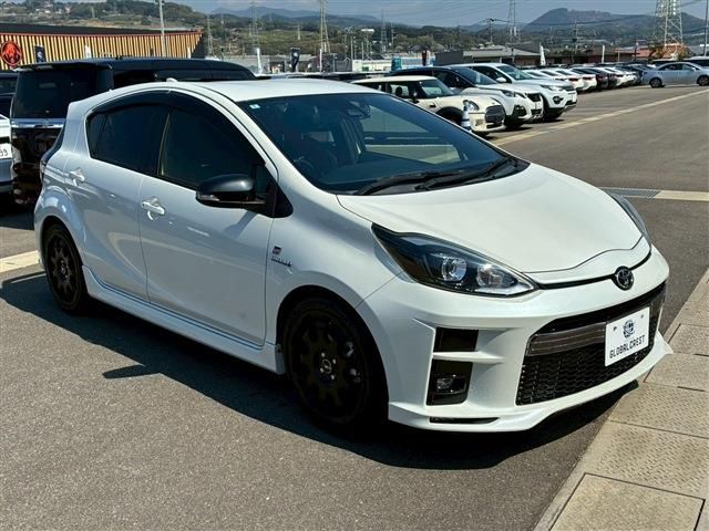 TOYOTA AQUA 2018 Image 31