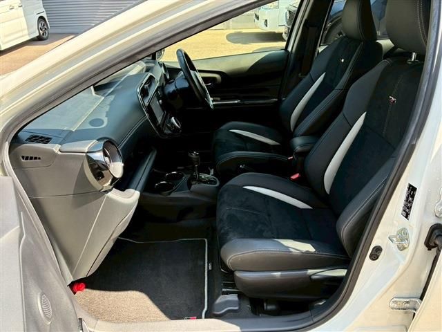 TOYOTA AQUA 2018 Image 31