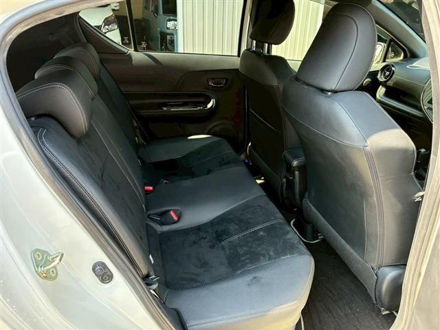 TOYOTA AQUA 2018 Image 31