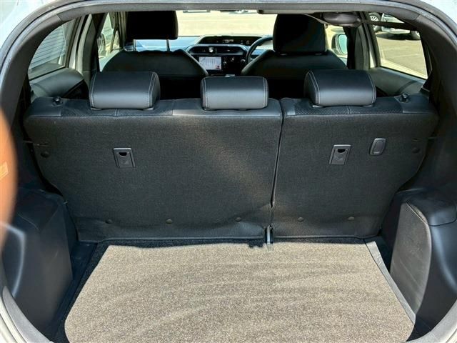 TOYOTA AQUA 2018 Image 31