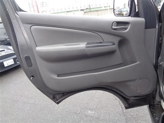 NISSAN NV350 CARAVAN 2020 Image 31