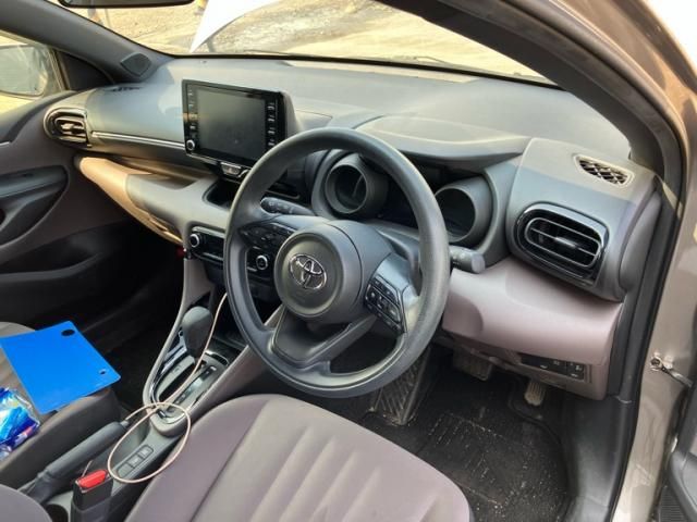 TOYOTA YARIS 2021 Image 31