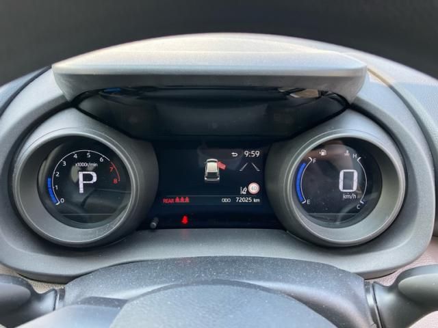 TOYOTA YARIS 2021 Image 31