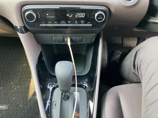 TOYOTA YARIS 2021 Image 31