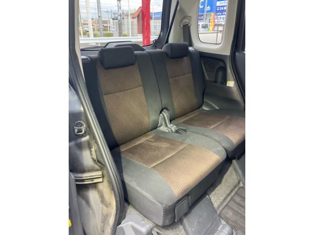 NISSAN ROOX 2011 Image 31