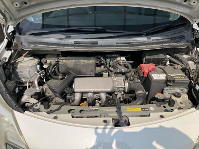 NISSAN NOTE 2013 Image 31