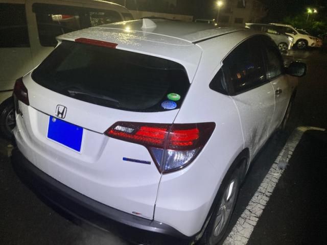 HONDA VEZEL HYBRID 2015 Image 31