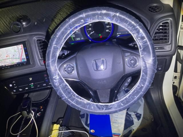 HONDA VEZEL HYBRID 2015 Image 31