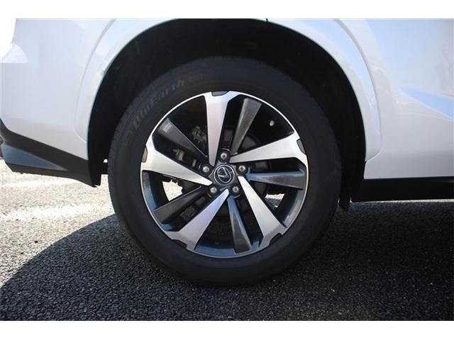 TOYOTA LEXUS NX300 2019 Image 31