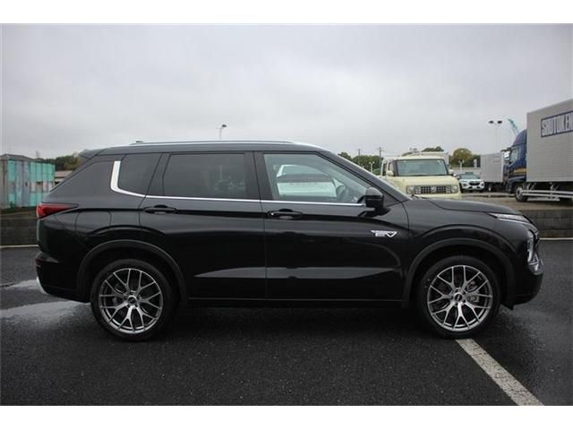 MITSUBISHI OUTLANDER PHEV 2022 Image 31