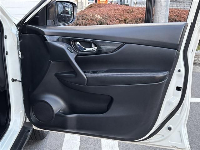 NISSAN X-TRAIL HYBRID 4WD 2018 Image 31