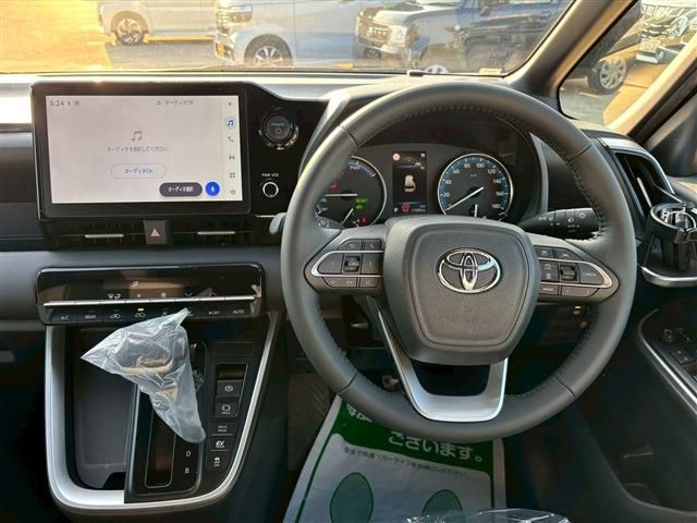 TOYOTA NOAH HYBRID 2024 Image 31