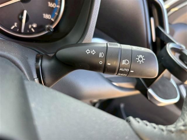 TOYOTA NOAH HYBRID 2024 Image 31