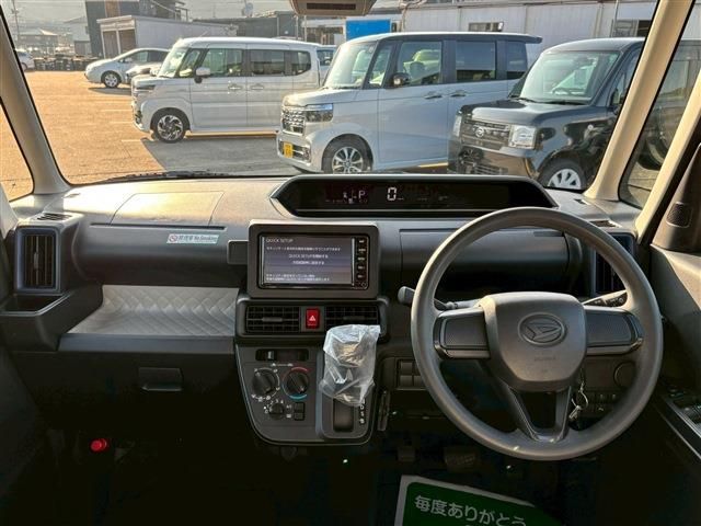 DAIHATSU TANTO 2022 Image 31