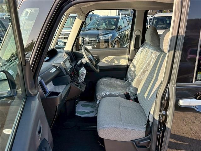 DAIHATSU TANTO 2022 Image 31