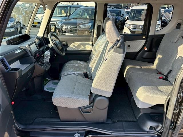 DAIHATSU TANTO 2022 Image 31