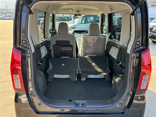 DAIHATSU TANTO 2022 Image 31