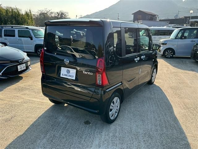 DAIHATSU TANTO 2022 Image 31