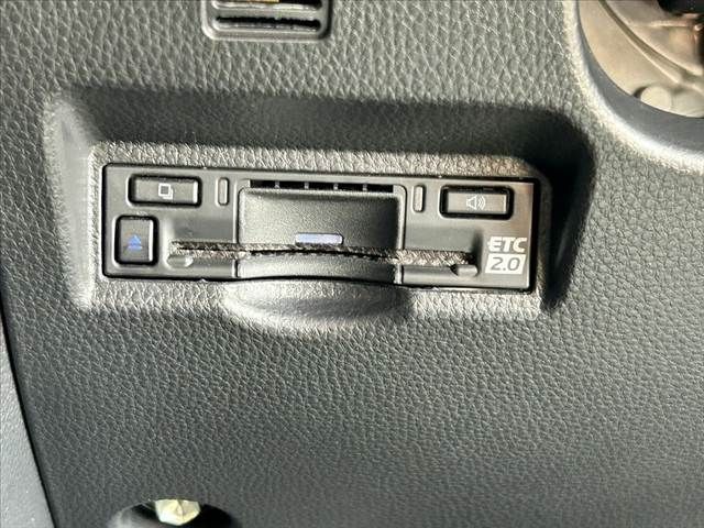 TOYOTA VOXY 2023 Image 31