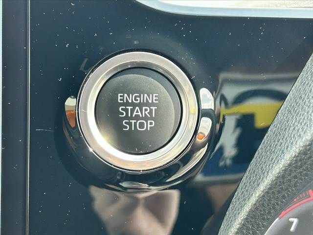 TOYOTA VOXY 2023 Image 31