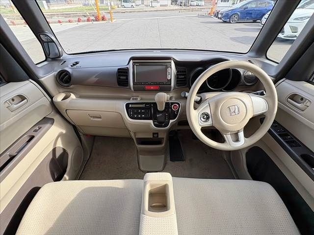 HONDA N BOX 2015 Image 31