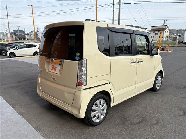 HONDA N BOX 2015 Image 31