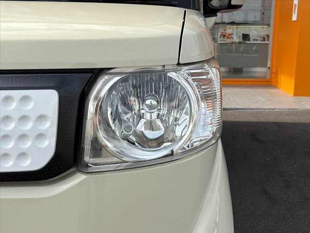 HONDA N BOX 2015 Image 31