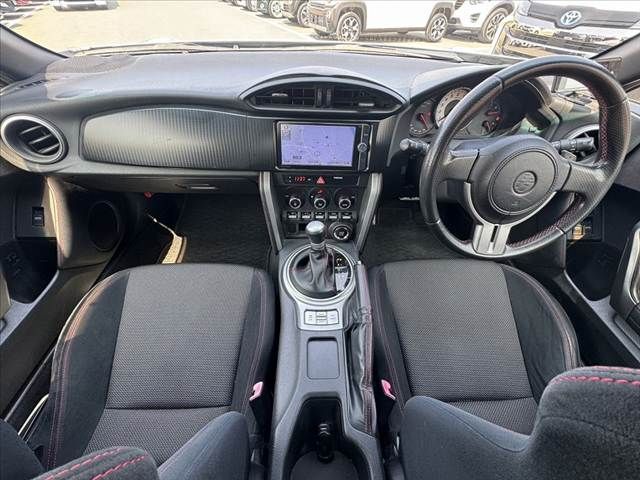 TOYOTA 86 2012 Image 31