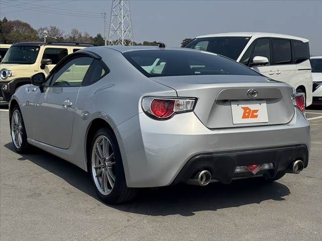 TOYOTA 86 2012 Image 31