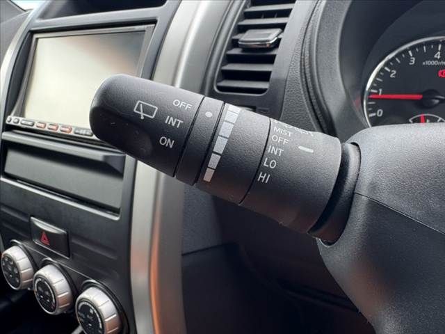 NISSAN X-TRAIL 4WD 2010 Image 31