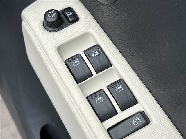 DAIHATSU MIRA COCOA 2012 Image 31